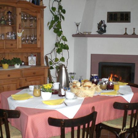 Gaestehaus Martin Gamburg Buitenkant foto